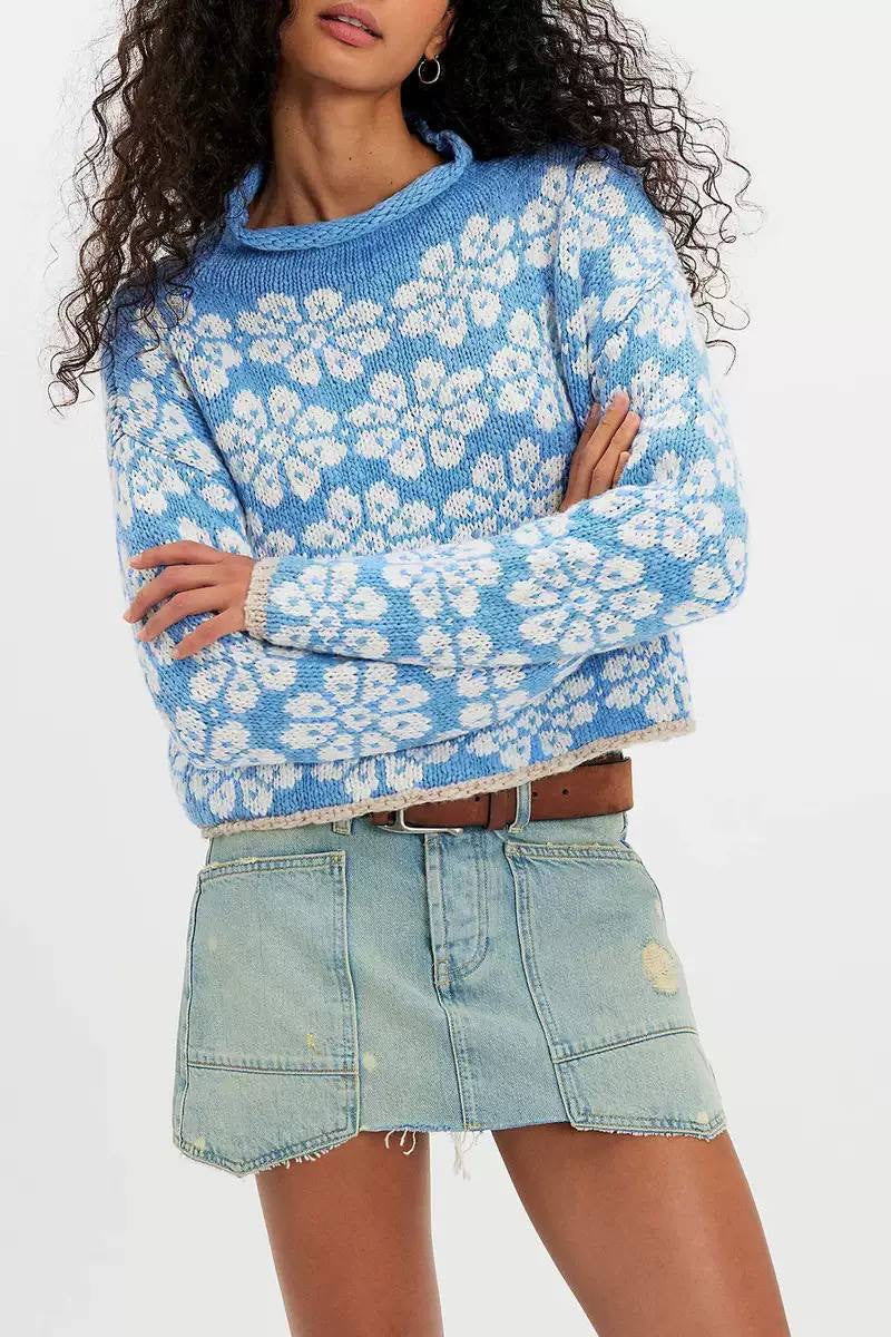 Rolled Neck Floral Sweater With Dropped Shoulders – Blue Floral