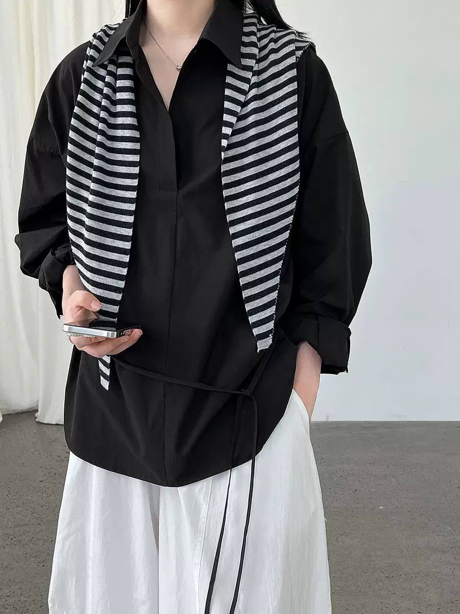 Split-Neck Blouse With Pointed Collar And Waist Tie – Black