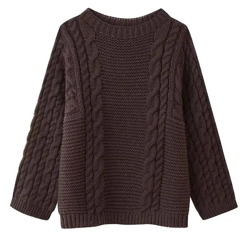 Relaxed Cable Knit Sweater With Ribbed Round Neckline – Dark Brown