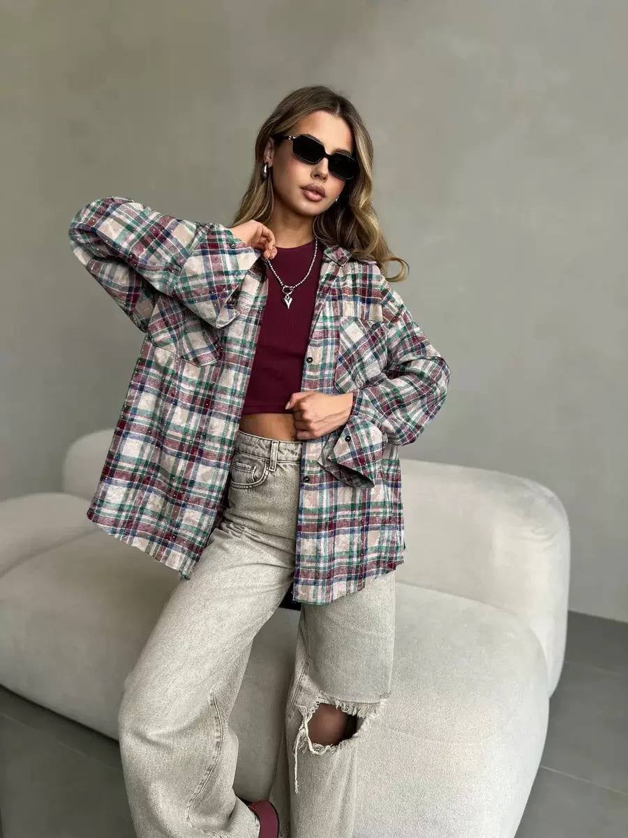 Relaxed Plaid Collared Shirt With Dotted Details – Green Plaid