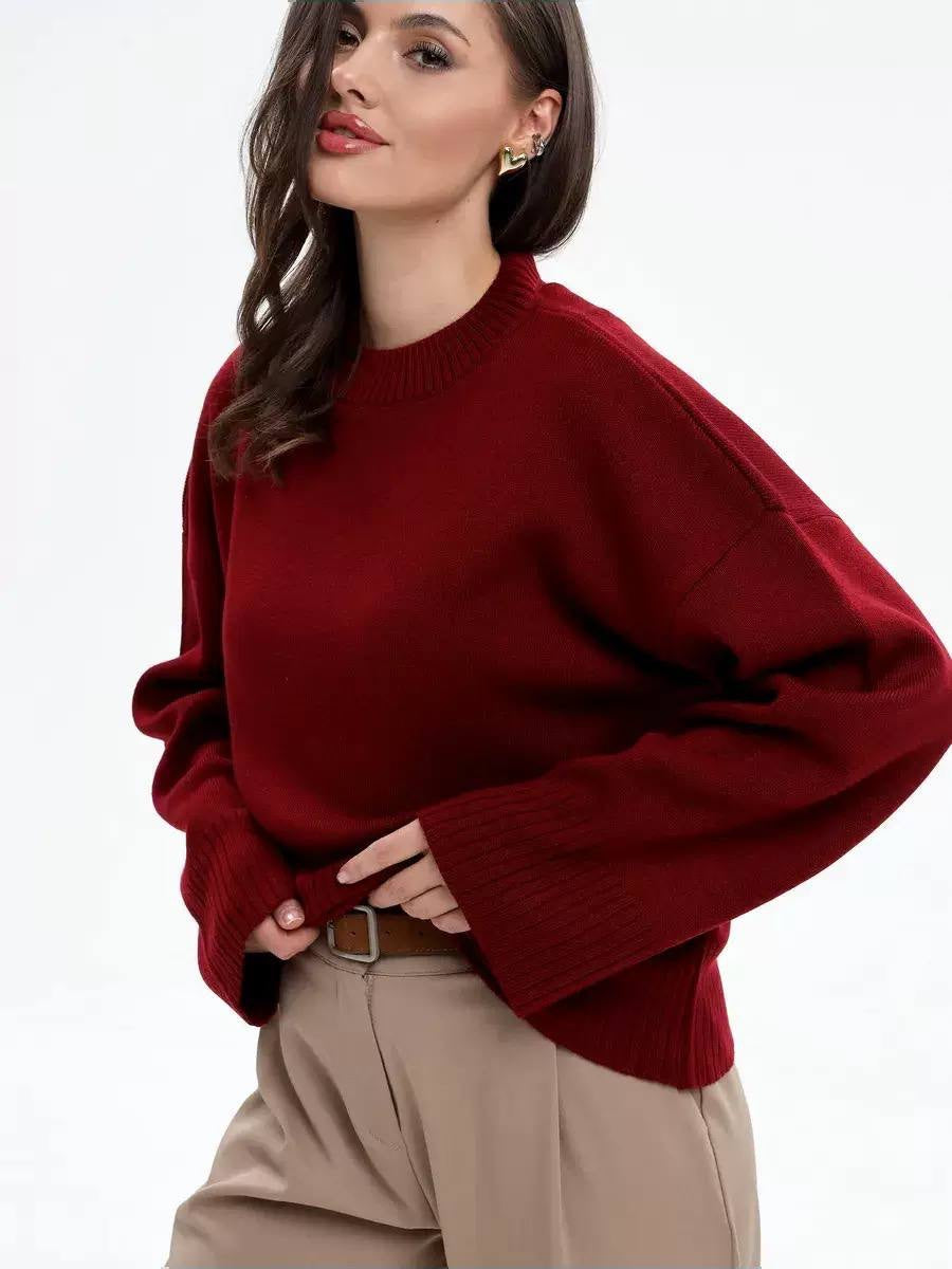 Long Sleeve Sweater With Wide Cuffs and Ribbed Hem – Burgundy