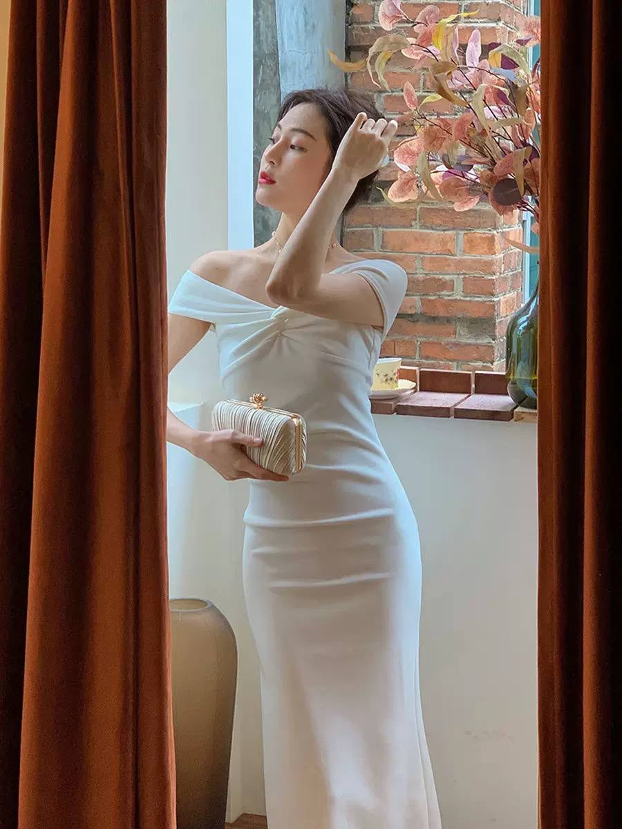 Short-Sleeve Occasion Midi Dress With A Twisted Bardot Neckline – White