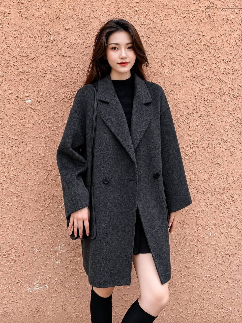 Patch-Pocket Coat With Wide Lapels And Long Sleeves – Grey