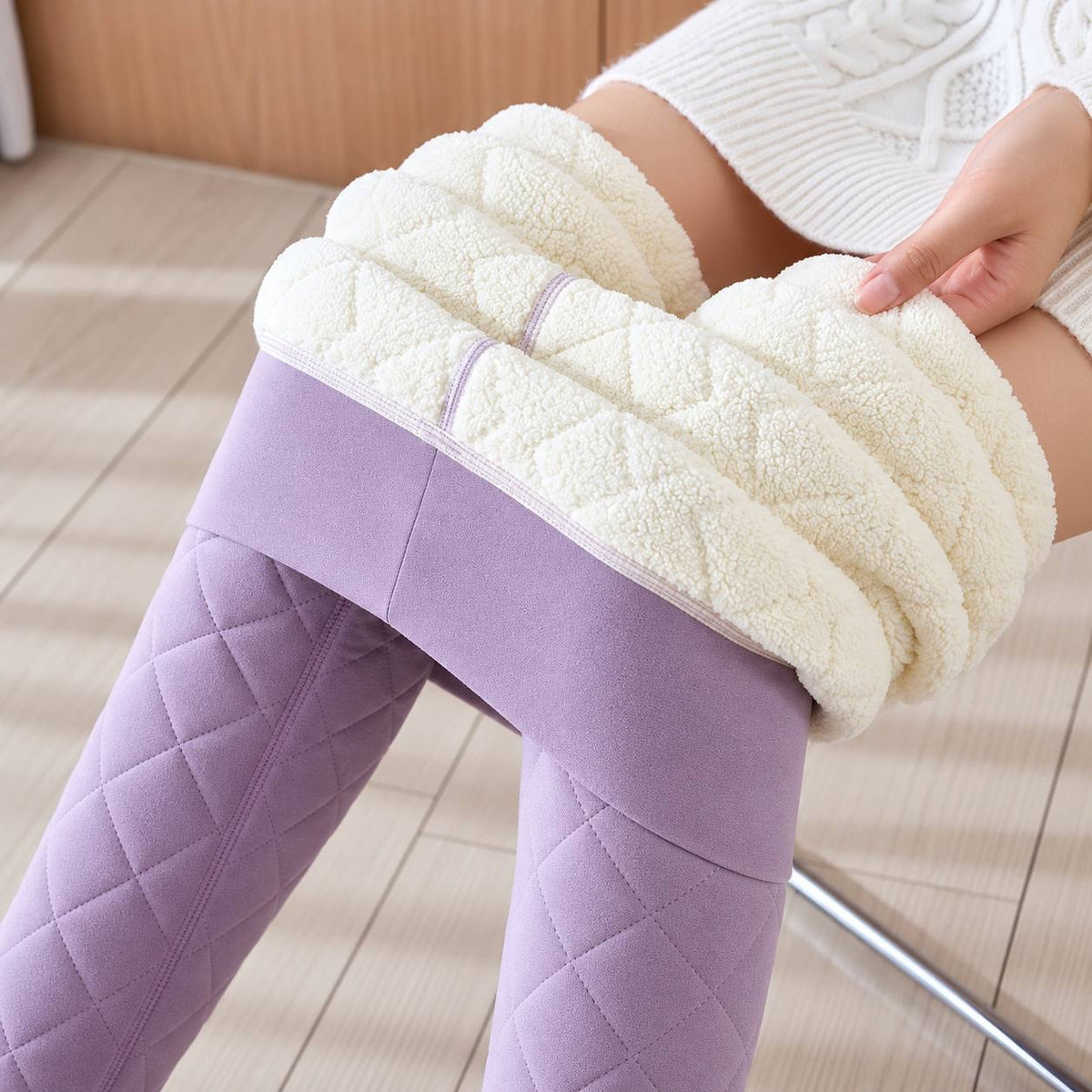 Diamond Quilted Slim Pants With Cuffed Ankles – Lilac
