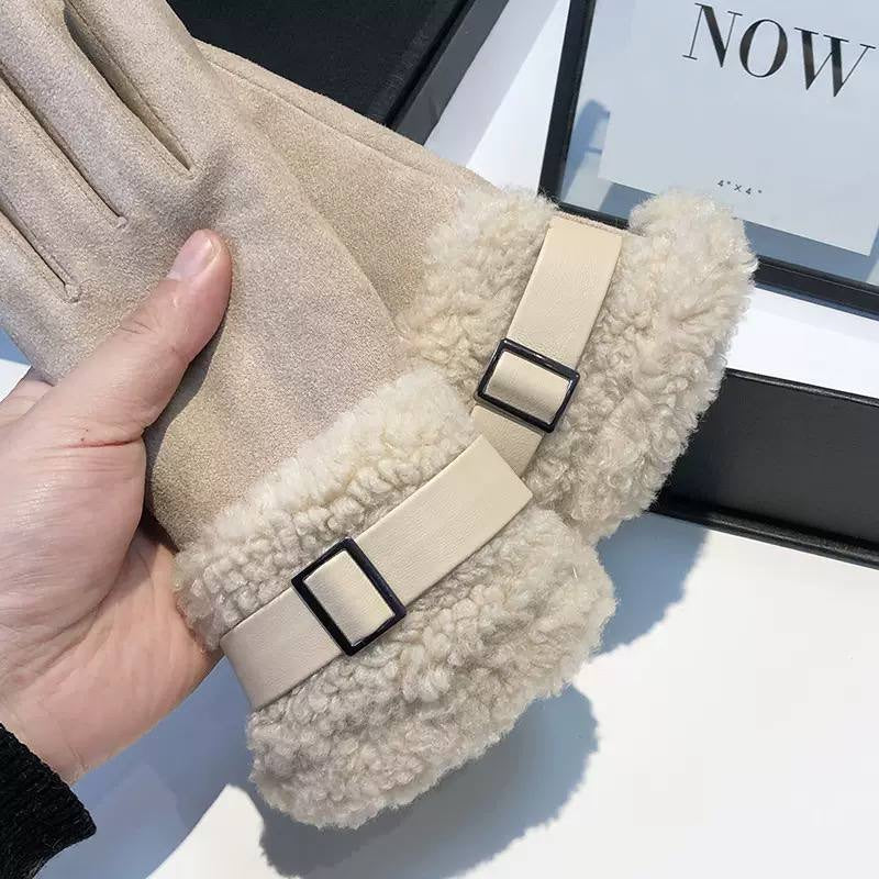 Women's Full-Finger Gloves With Buckle-Trimmed Foldover Cuffs – Beige