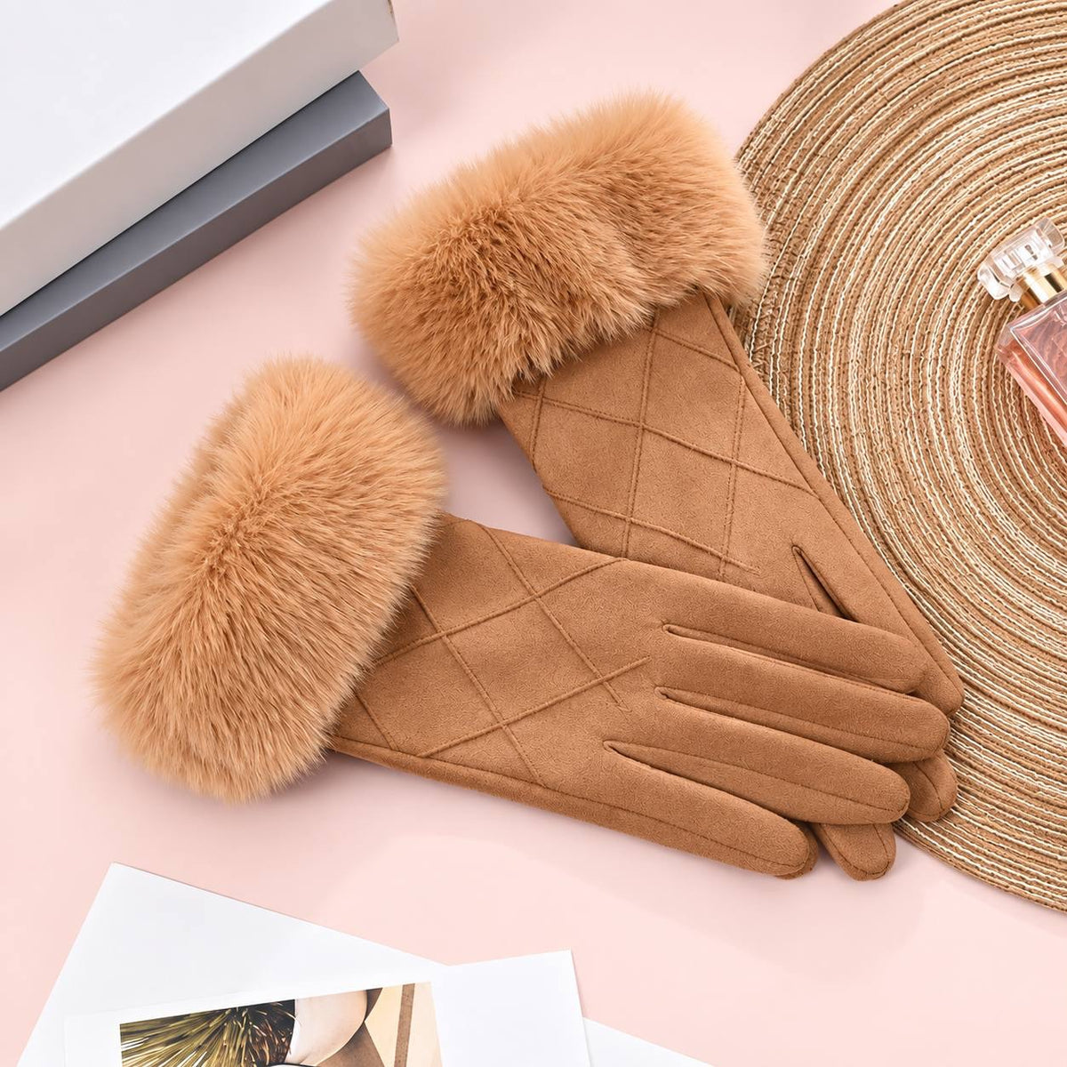 Women's Crisscross-Stitched Gloves With Fluffy Wrist Trim – Tan