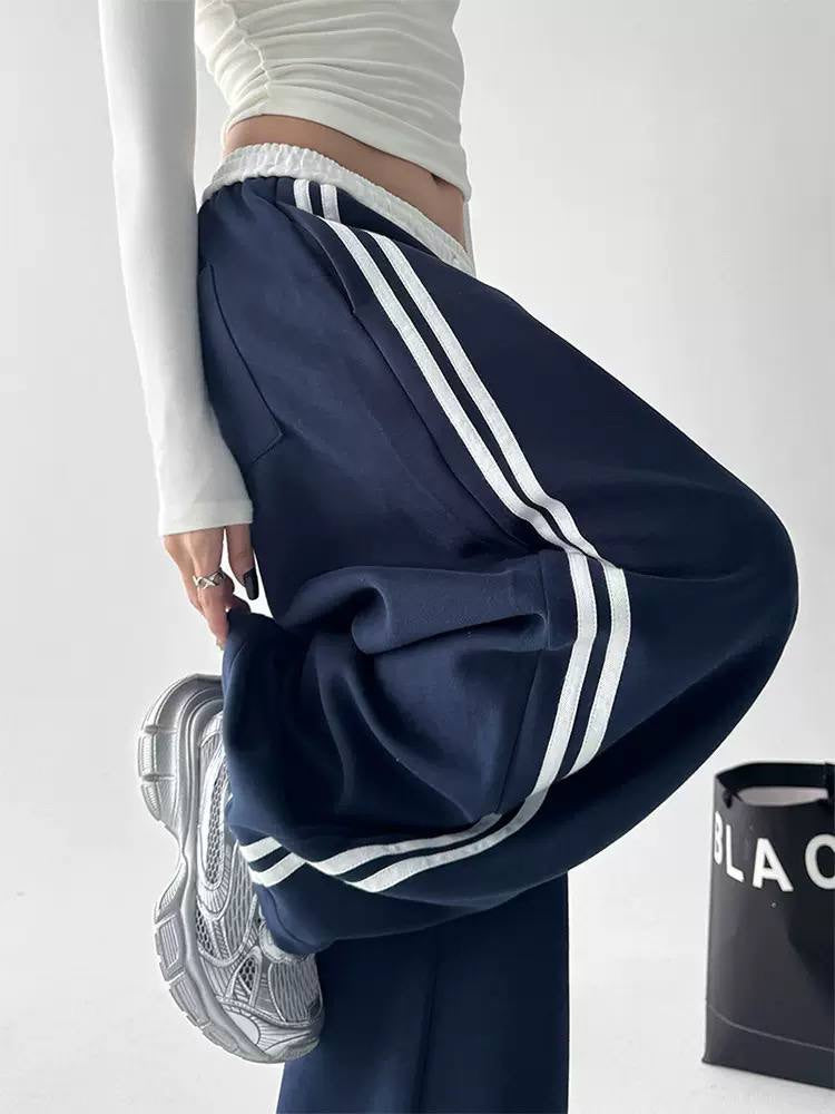 Contrast-Trim Track Pants With A Generous Wide Leg – Navy Striped