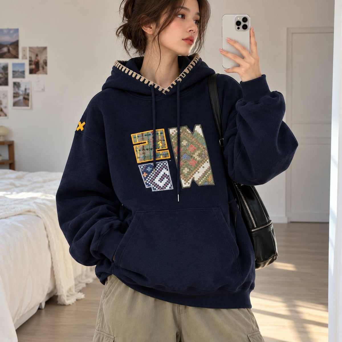 Long Sleeve Hoodie With Patterned Letters And Contrast Edging – Navy