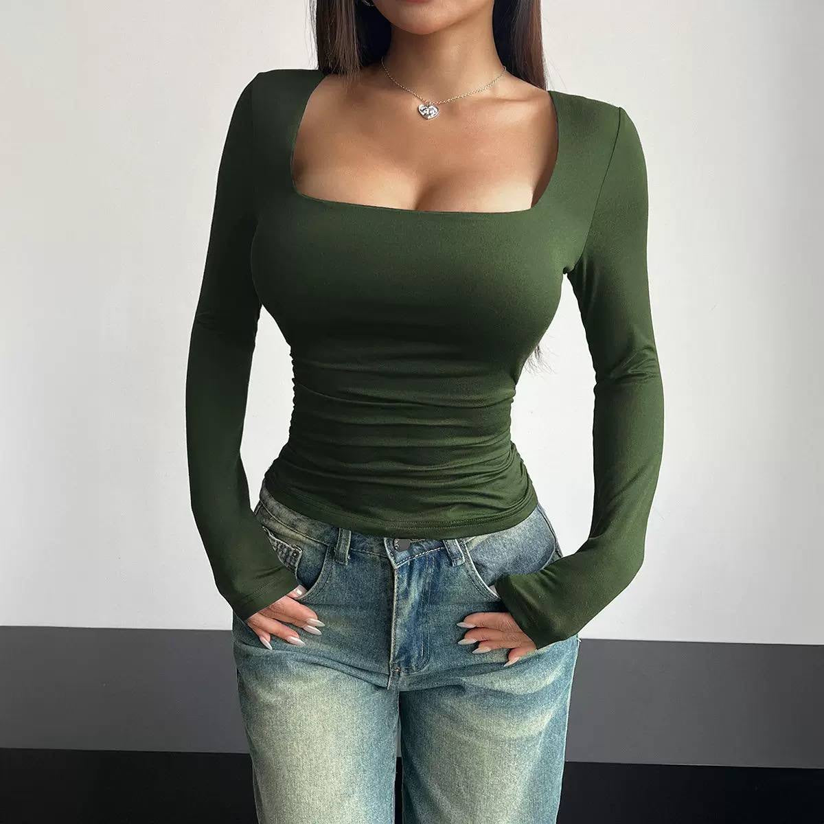 Long-Sleeved Square-Neck Top With an Understated Fitted Cut – Dark Green