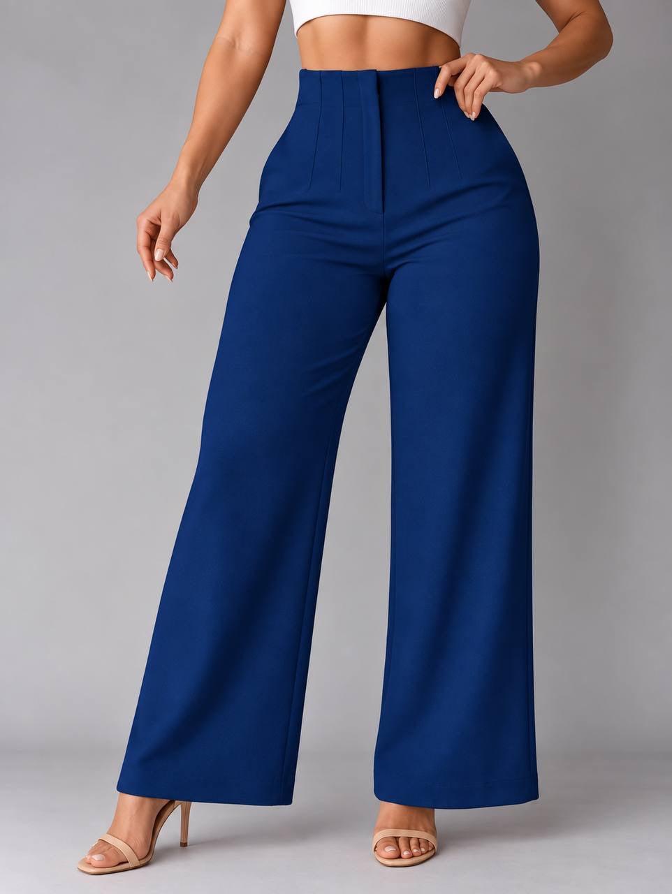 Wide-Leg Pants With a High Rise and Seaming – Navy