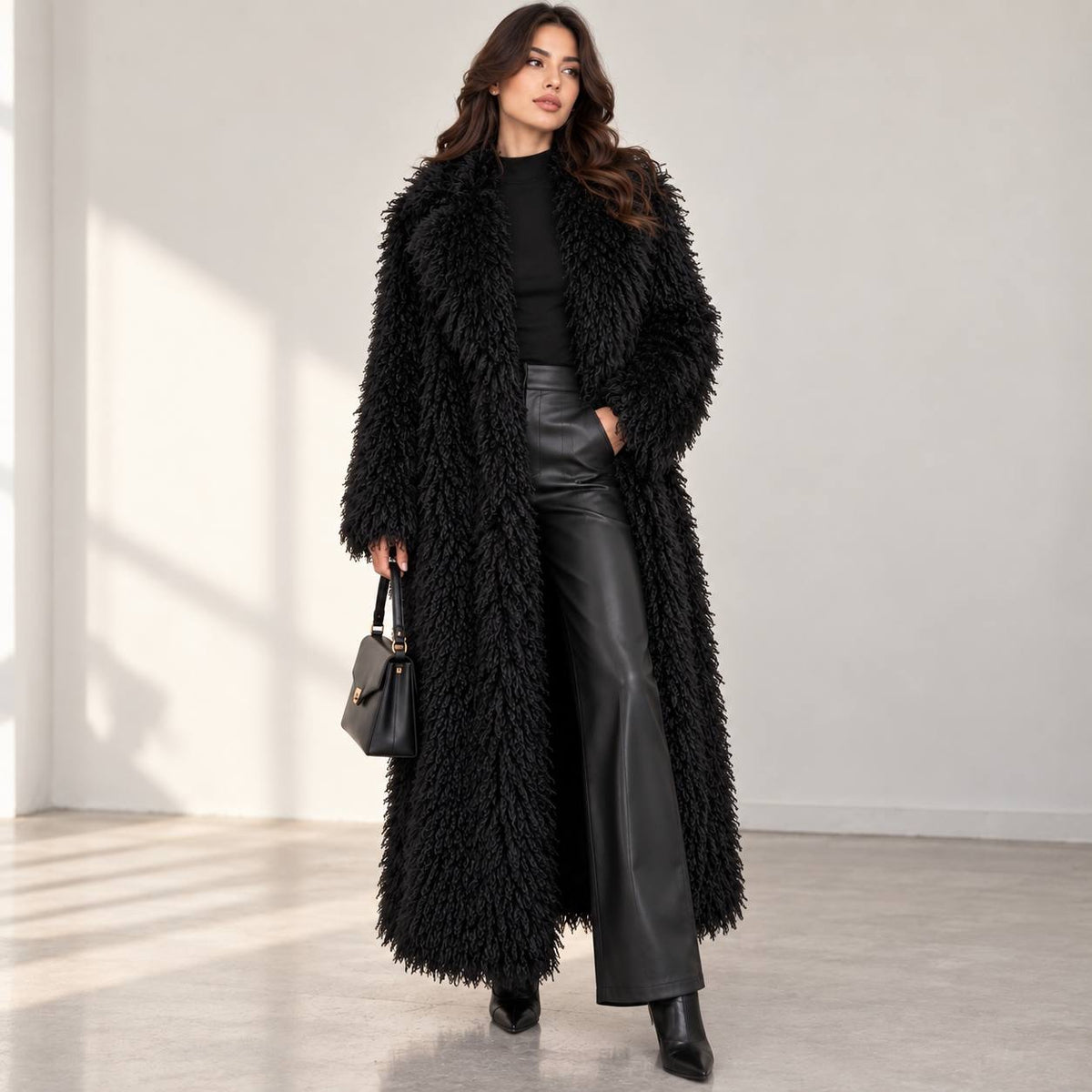Relaxed Maxi Coat With Statement Collar and Texture – Black