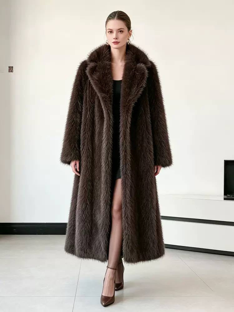 Relaxed Maxi Coat With Statement Collar and Texture – Brown