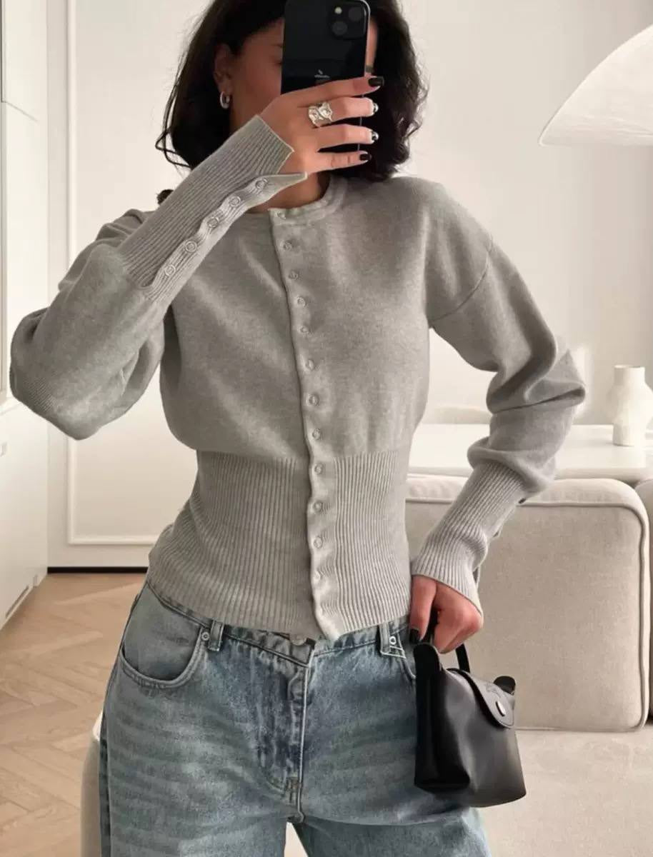 Fitted Cardigan With Long Ribbed Snap Cuffs – Grey