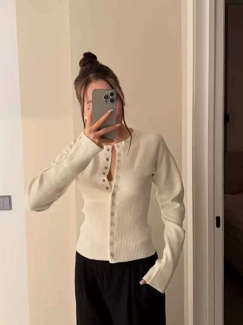 Fitted Cardigan With Long Ribbed Snap Cuffs – Cream