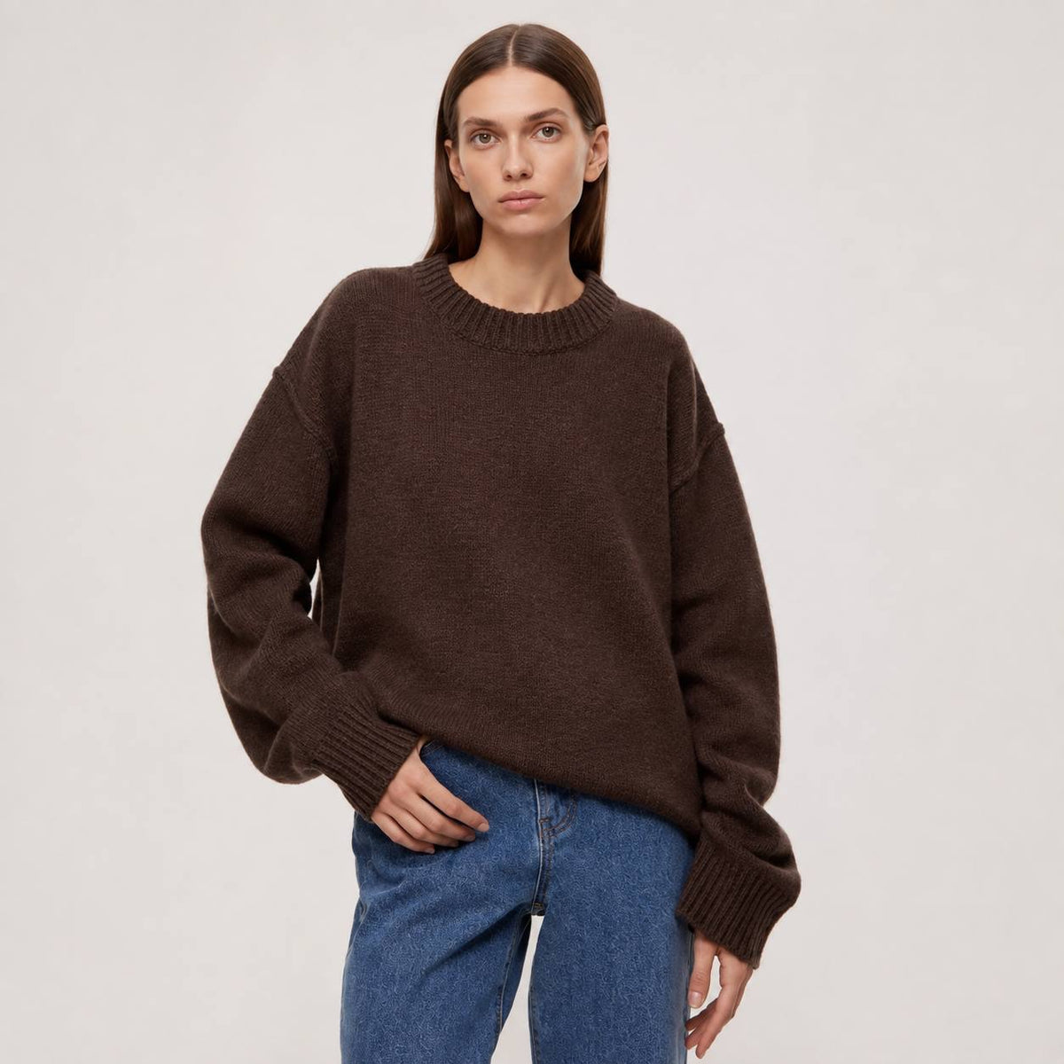 Relaxed Long Sleeve Sweater With Ribbed Crew Neck – Dark Brown