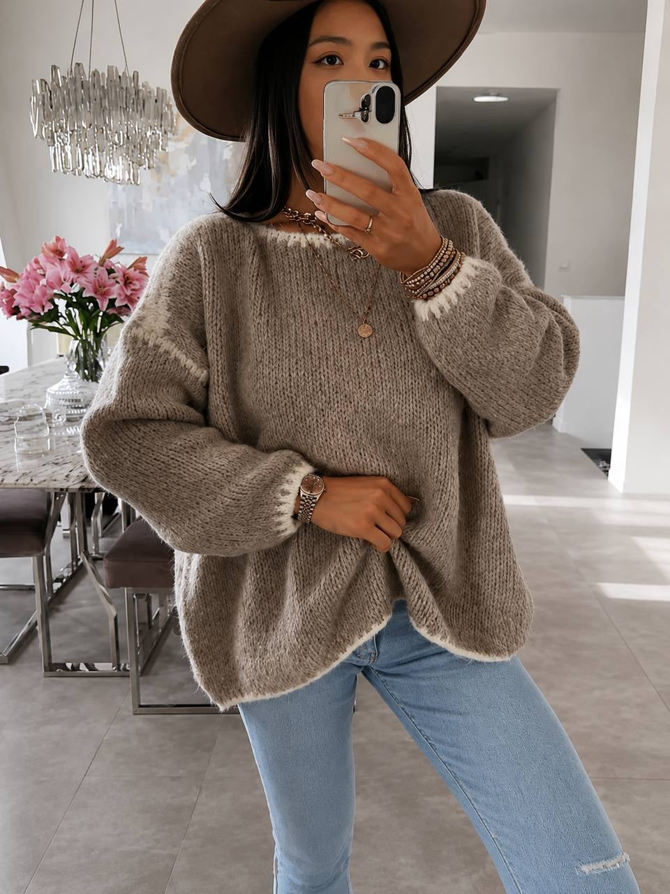 Round Neck Balloon Sleeve Sweater With Contrast Edging – Taupe