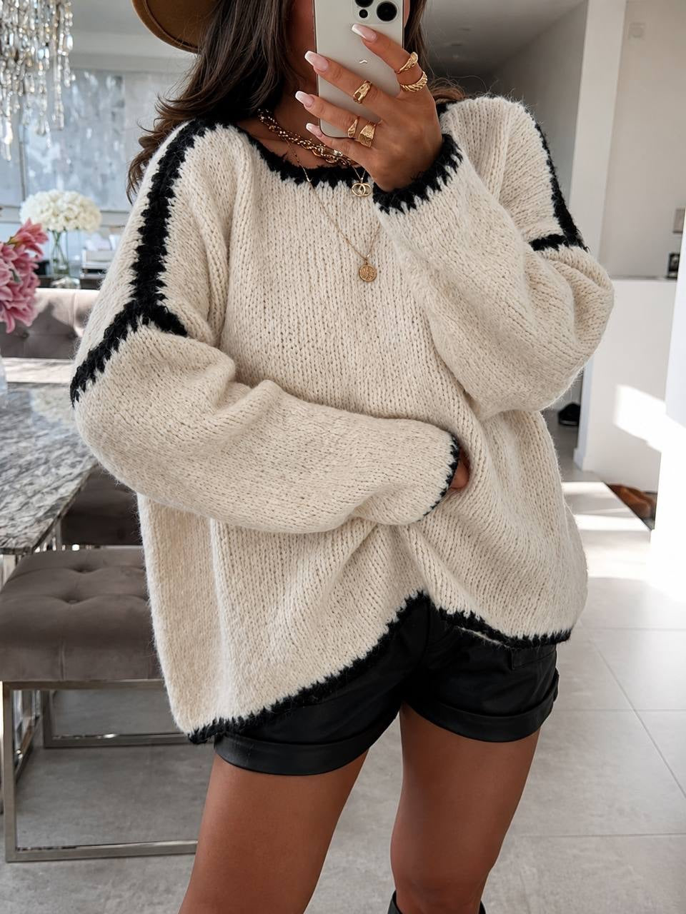 Round Neck Balloon Sleeve Sweater With Contrast Edging – Cream